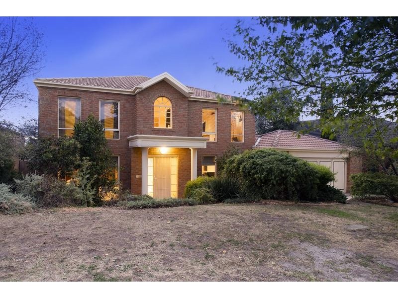 2 Sunrise Court, Lysterfield VIC 3156