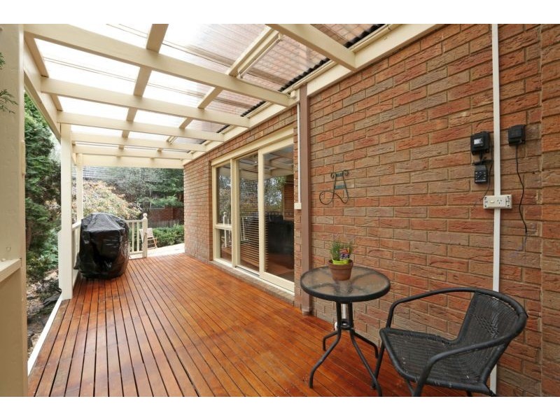 2 Sunrise Court, Lysterfield VIC 3156