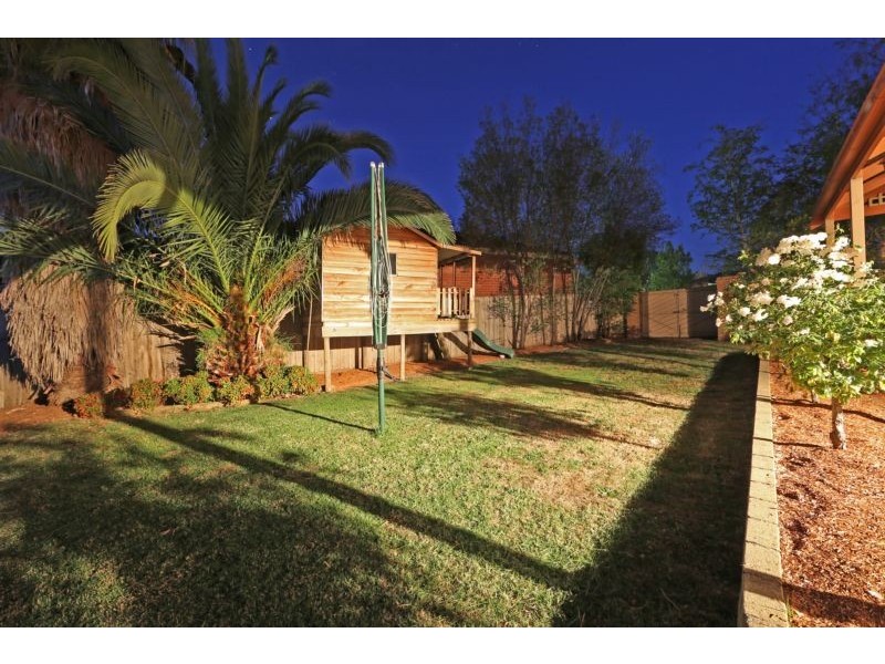 2 Boradino Place, Rowville VIC 3178