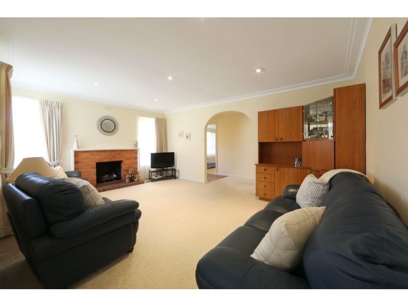 20 Clow Avenue, Upper Ferntree Gully VIC 3156