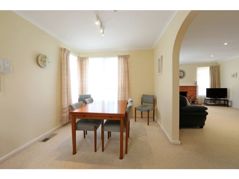 20 Clow Avenue, Upper Ferntree Gully VIC 3156