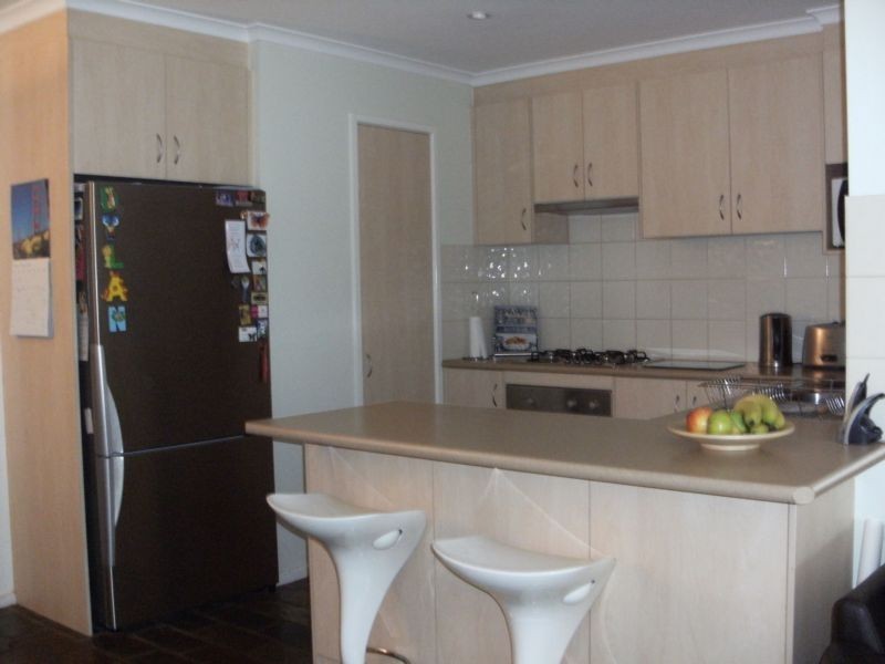 43 Mantung Cres, Rowville VIC 3178