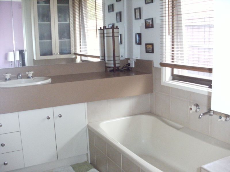 43 Mantung Cres, Rowville VIC 3178