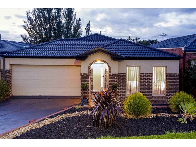 23 Viewgrand Rise, Lysterfield VIC 3156