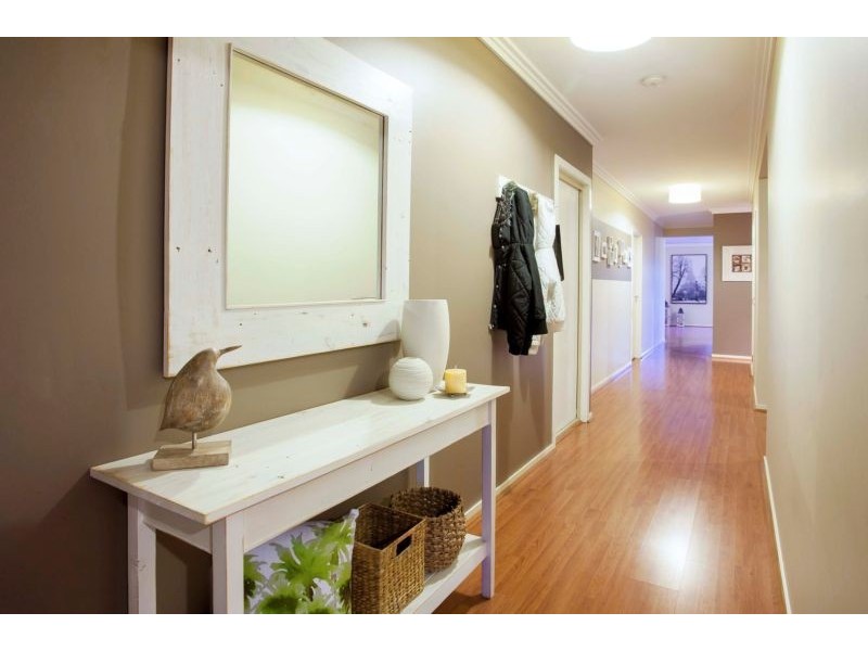 23 Viewgrand Rise, Lysterfield VIC 3156