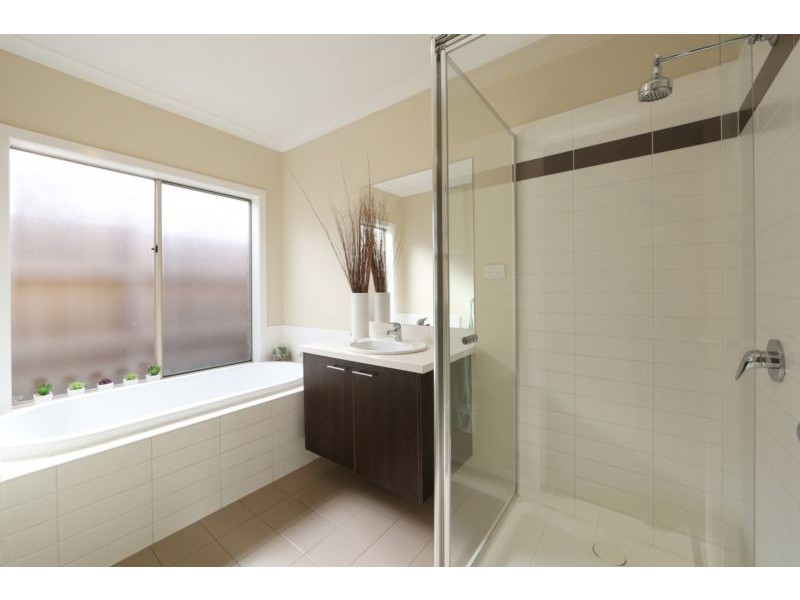 23 Viewgrand Rise, Lysterfield VIC 3156