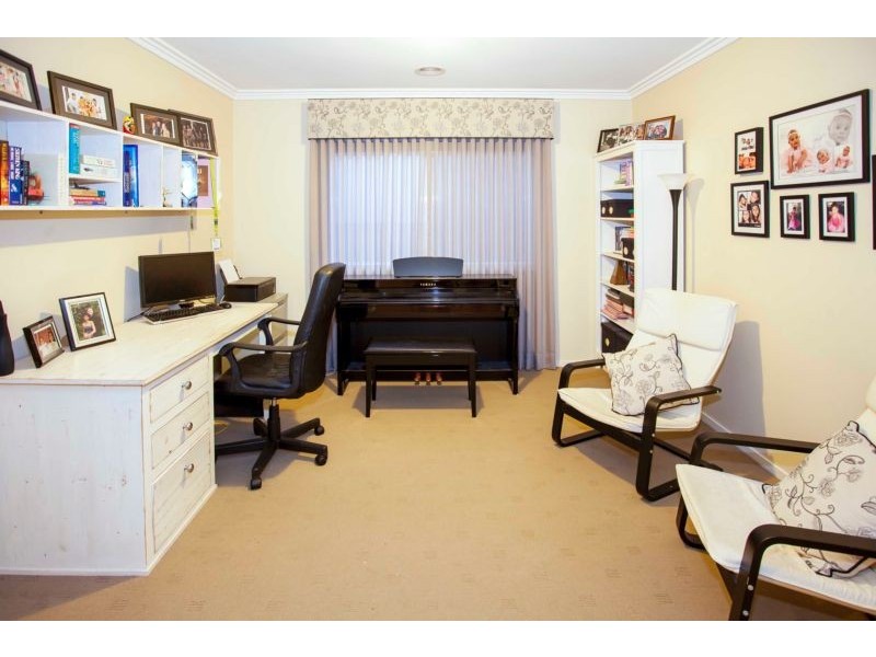 23 Viewgrand Rise, Lysterfield VIC 3156