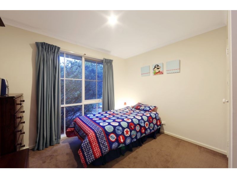 60 Anthony Drive, Lysterfield VIC 3156