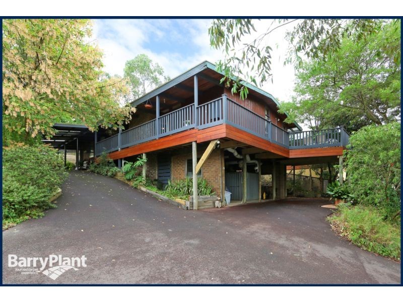 40 Illawarra Avenue, Rowville VIC 3178