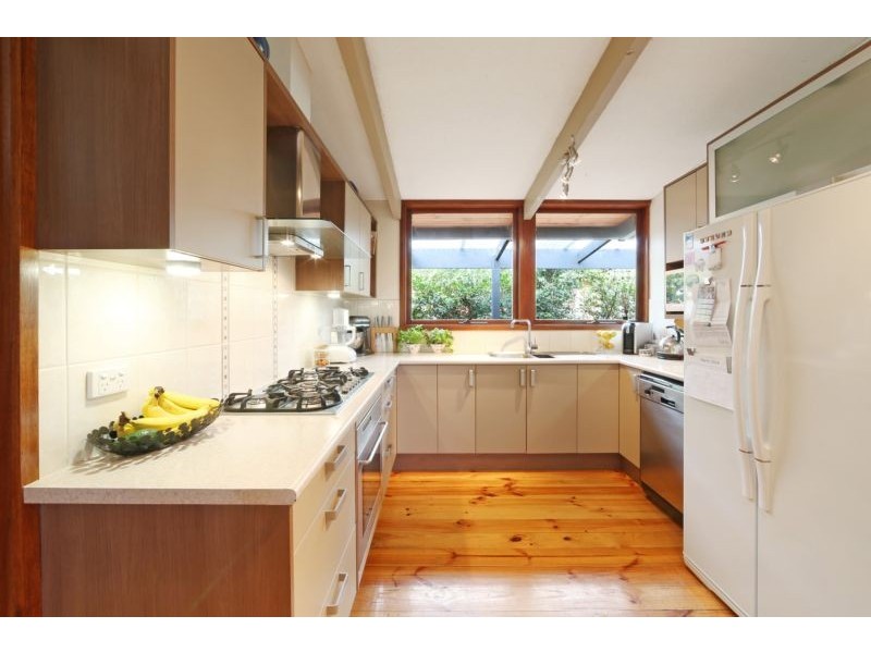 40 Illawarra Avenue, Rowville VIC 3178