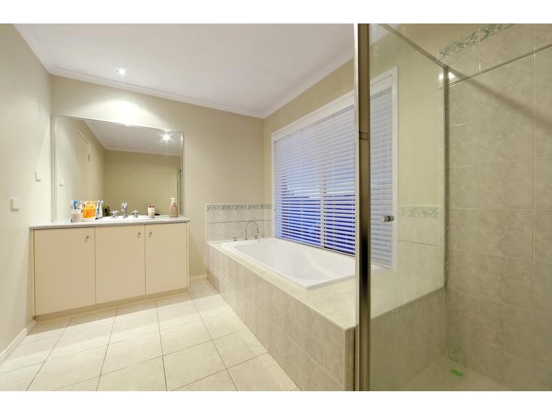 79 Victoria Knox Avenue, Rowville VIC 3178