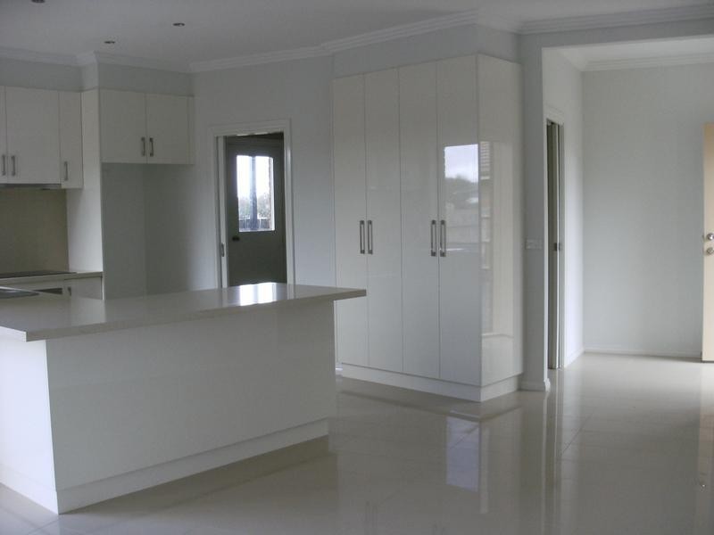 2/69 Kellbourne Drive, Rowville VIC 3178