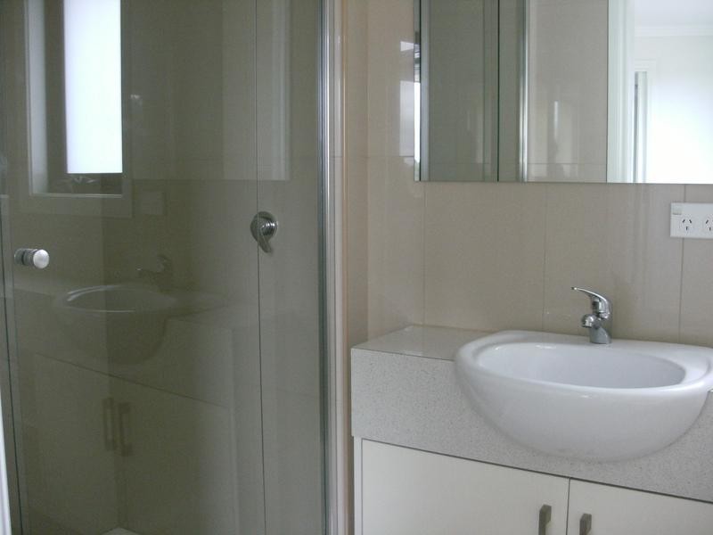 2/69 Kellbourne Drive, Rowville VIC 3178