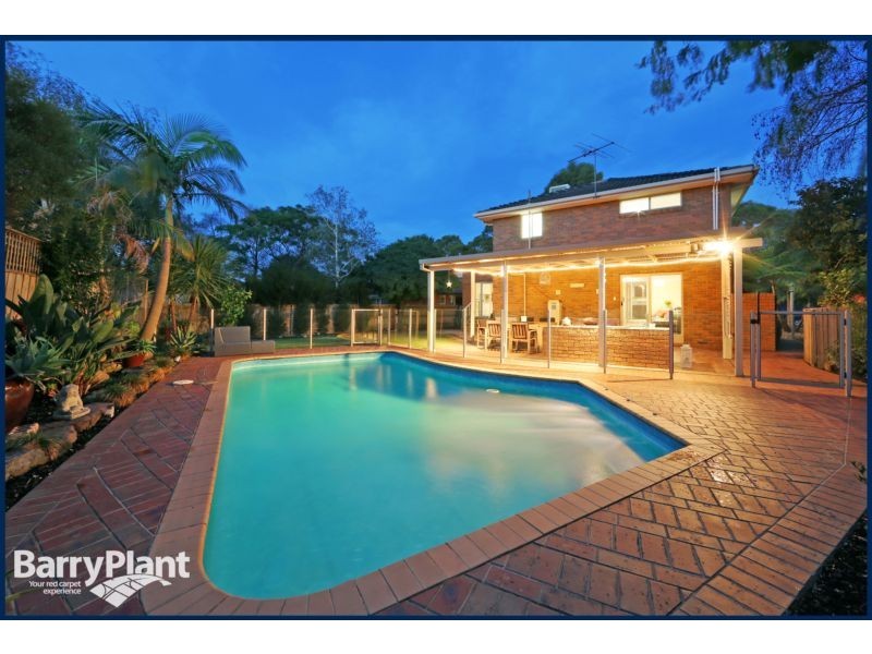 123 Dandelion Drive, Rowville VIC 3178