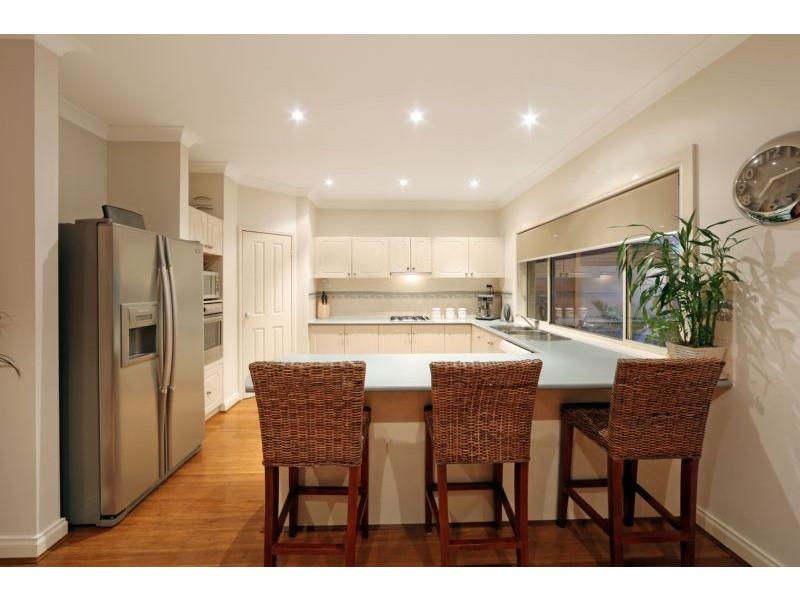 4 Pendelton Place, Lysterfield VIC 3156