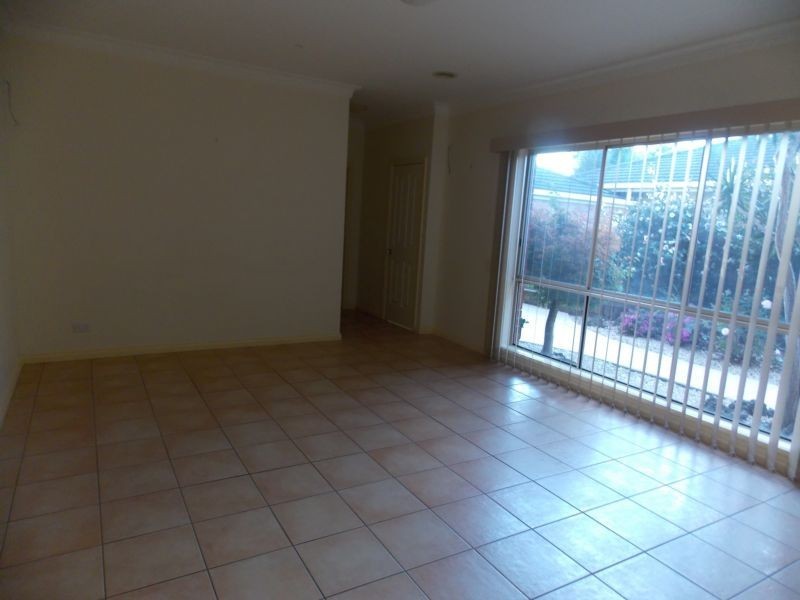 1 Orchard Way South, Rowville VIC 3178