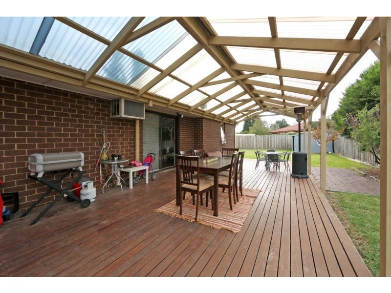 38 Burchall Crescent, Rowville VIC 3178