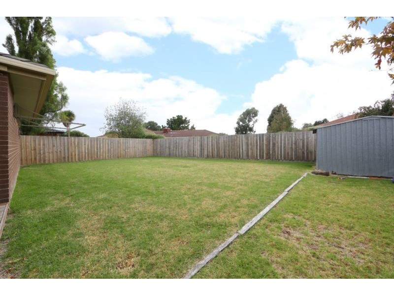 38 Burchall Crescent, Rowville VIC 3178