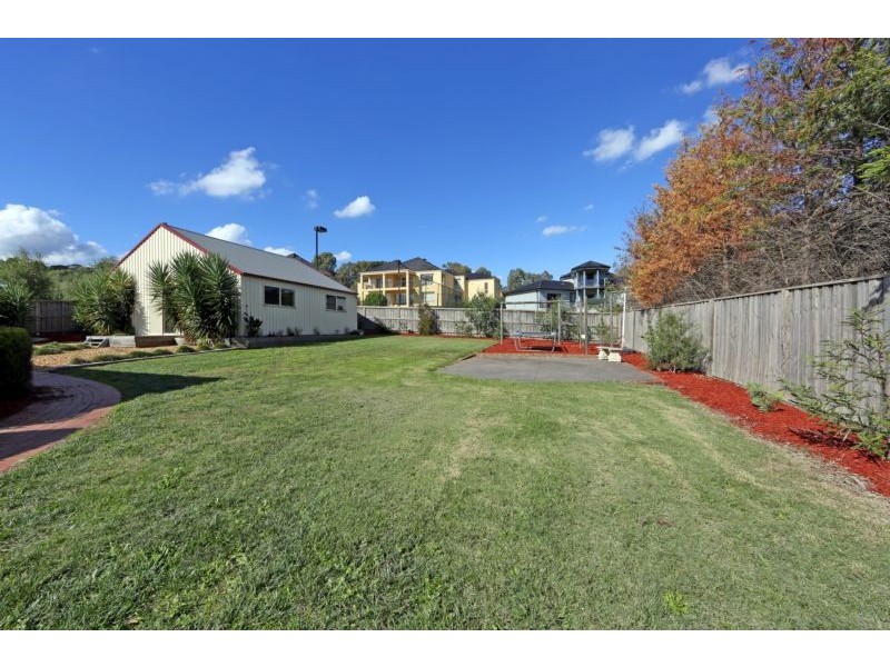 6 Gladesville Close, Lysterfield South VIC 3156