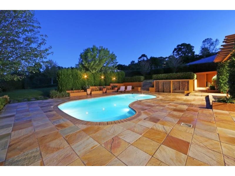 2 Sunnybank Close, Lysterfield South VIC 3156