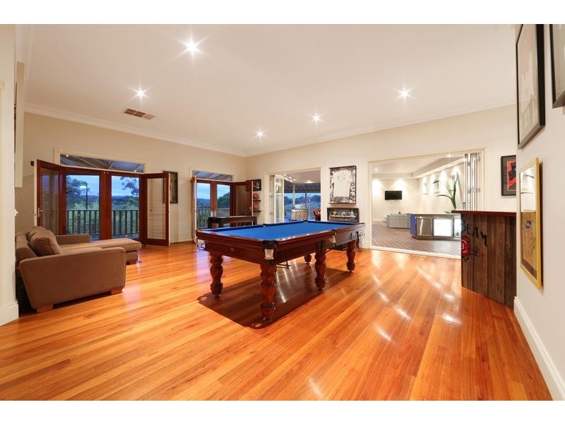 23-25 Oaks Court, Lysterfield South VIC 3156