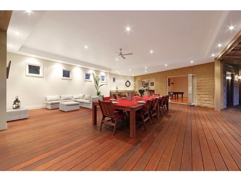 23-25 Oaks Court, Lysterfield South VIC 3156