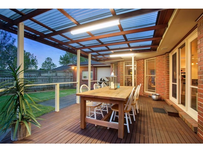 16 Moama Place, Rowville VIC 3178