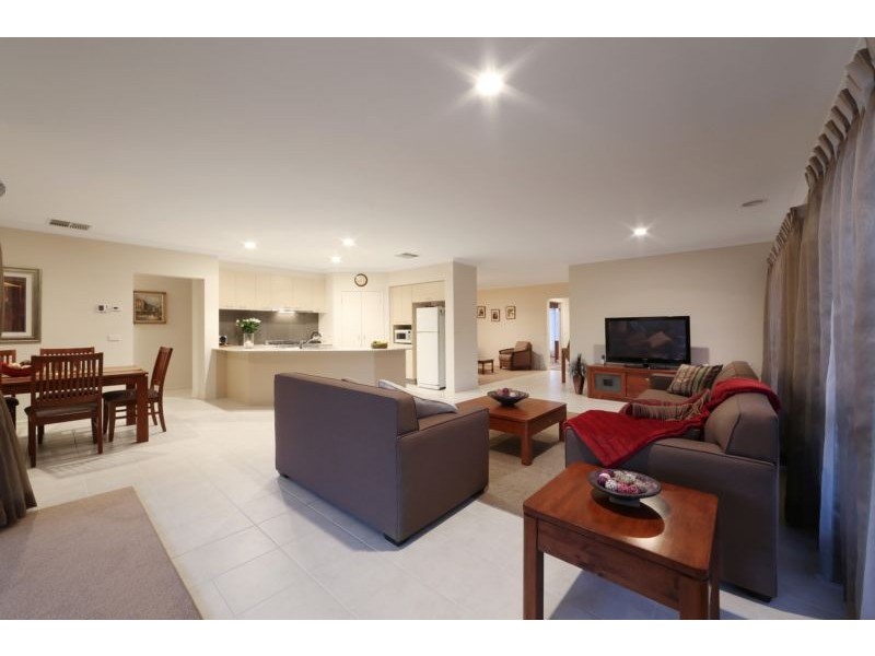 176 Blackwood Park Road, Rowville VIC 3178
