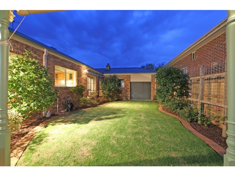 16 Allamanda Boulevard, Lysterfield VIC 3156