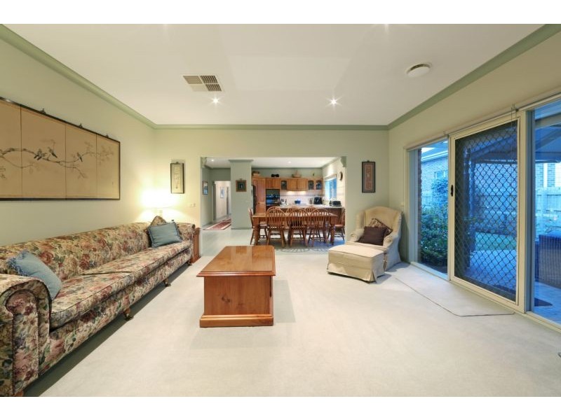 16 Allamanda Boulevard, Lysterfield VIC 3156