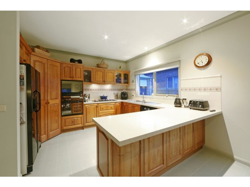 16 Allamanda Boulevard, Lysterfield VIC 3156