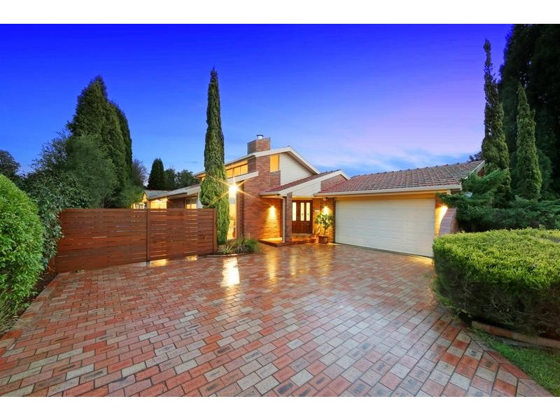 7 Brennan Drive, Wantirna South VIC 3152