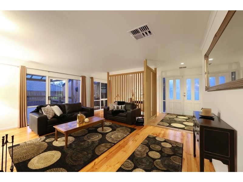 21 Hudson Place, Rowville VIC 3178