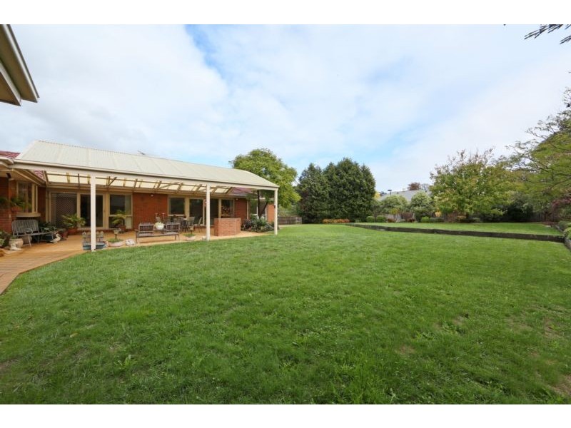58 Vista Crescent, Rowville VIC 3178