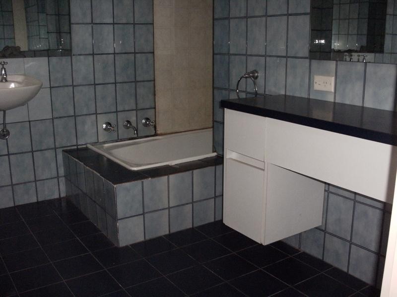 8 The Outlook, Heathmont VIC 3135