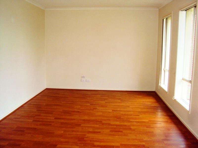 9 Thistlewood Place, Cranbourne VIC 3977