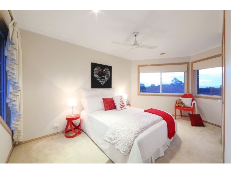 36 Allamanda Boulevard, Lysterfield VIC 3156
