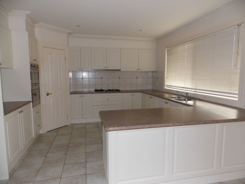 23 Memory Lane, Rowville VIC 3178