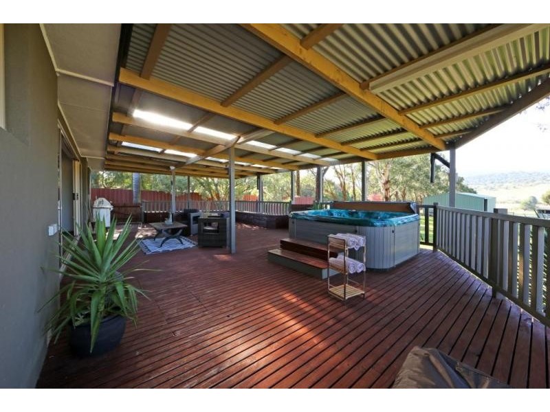 403 Lysterfield Road, Lysterfield VIC 3156