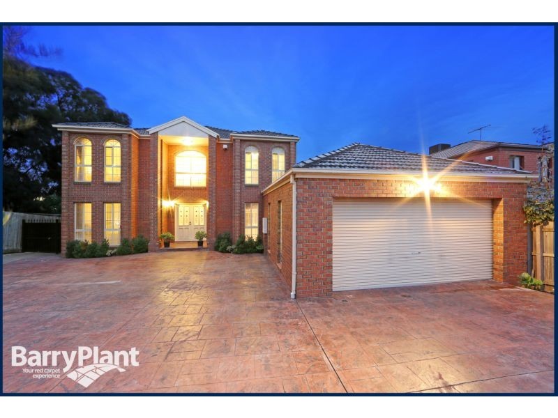 15 William Hovell Drive, Endeavour Hills VIC 3802