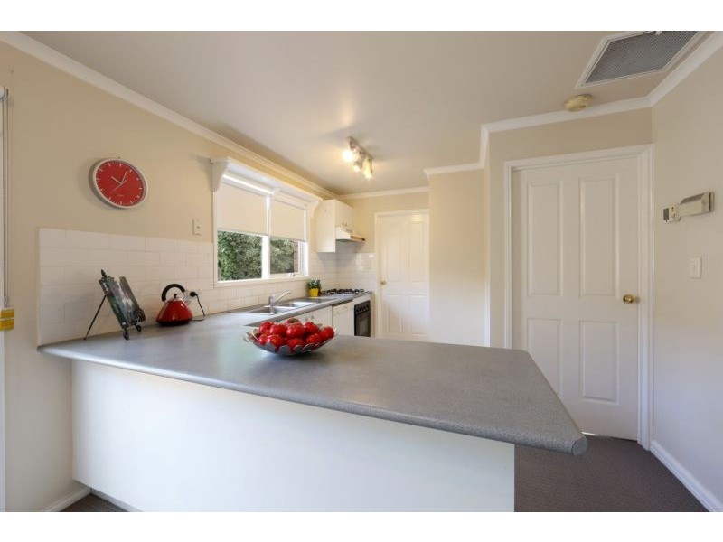 25 Farview Drive, Rowville VIC 3178