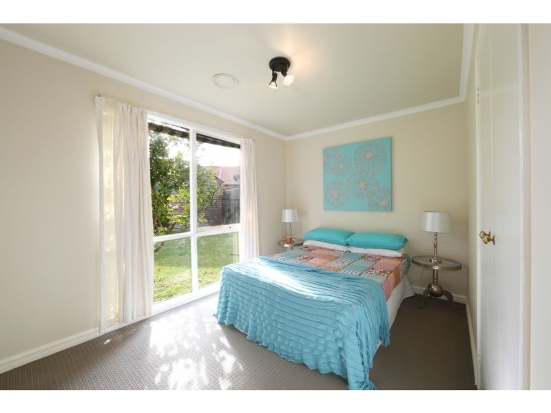 25 Farview Drive, Rowville VIC 3178