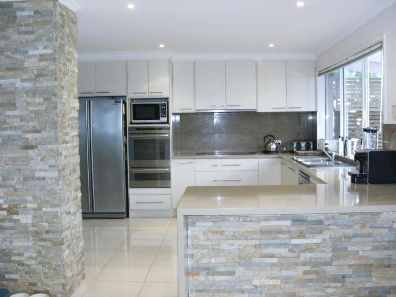 6 George Knox Drive, Rowville VIC 3178