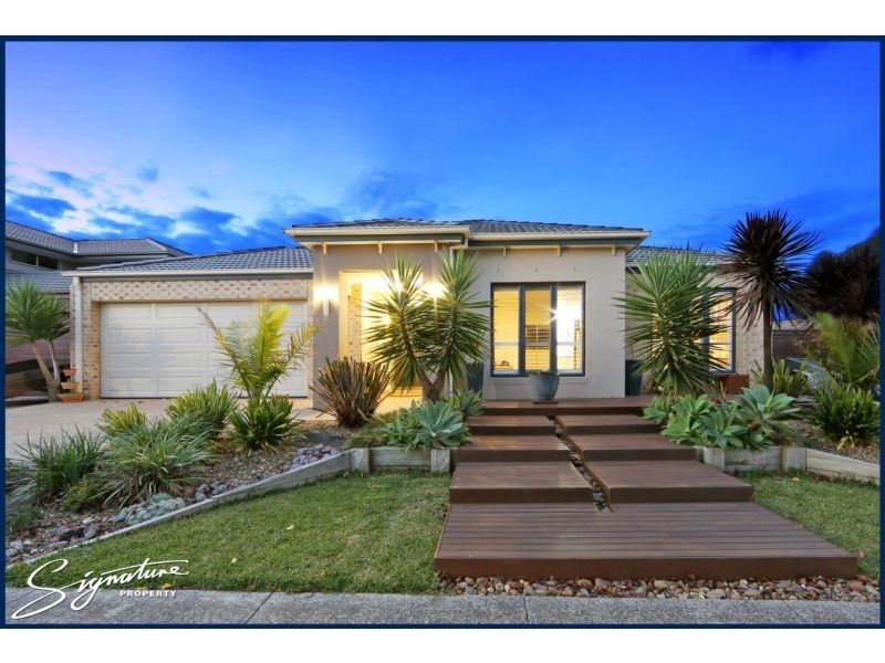 48 Koolamara Boulevard, Ferntree Gully VIC 3156