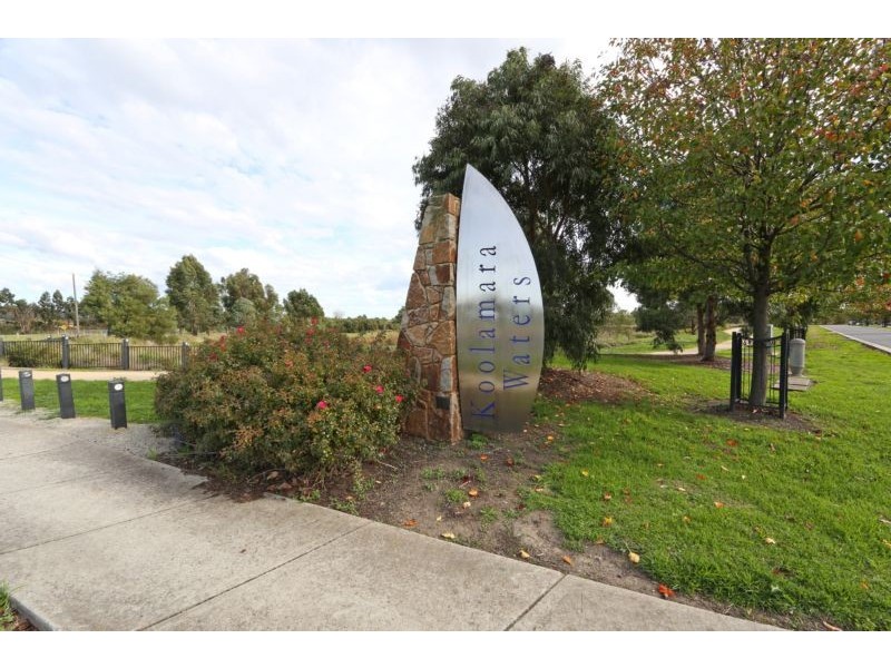 48 Koolamara Boulevard, Ferntree Gully VIC 3156