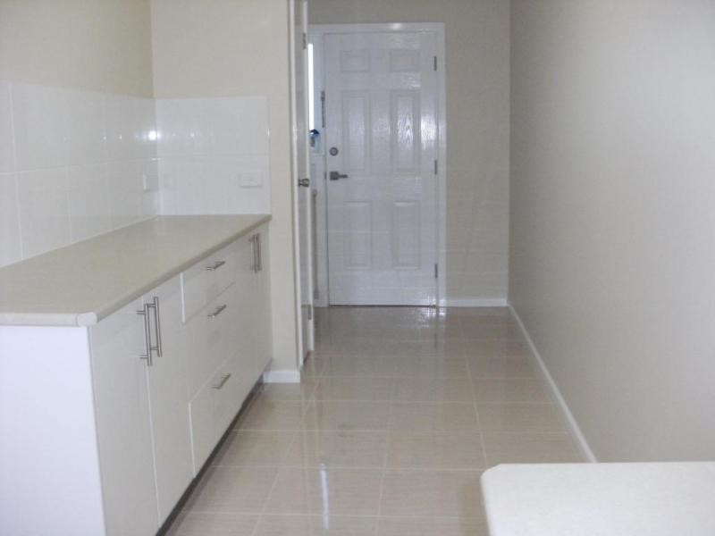 1/10 Kingswood Crescent, Noble Park North VIC 3174