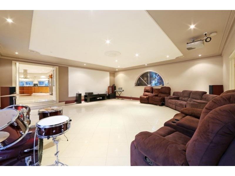 511 Belgrave Hallam Road, Lysterfield VIC 3156