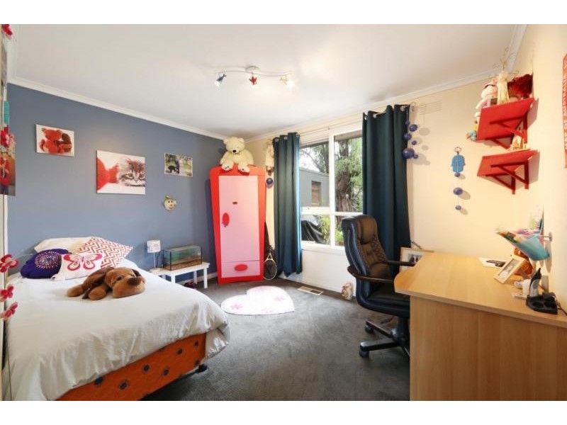 38 Elton Road, Ferntree Gully VIC 3156