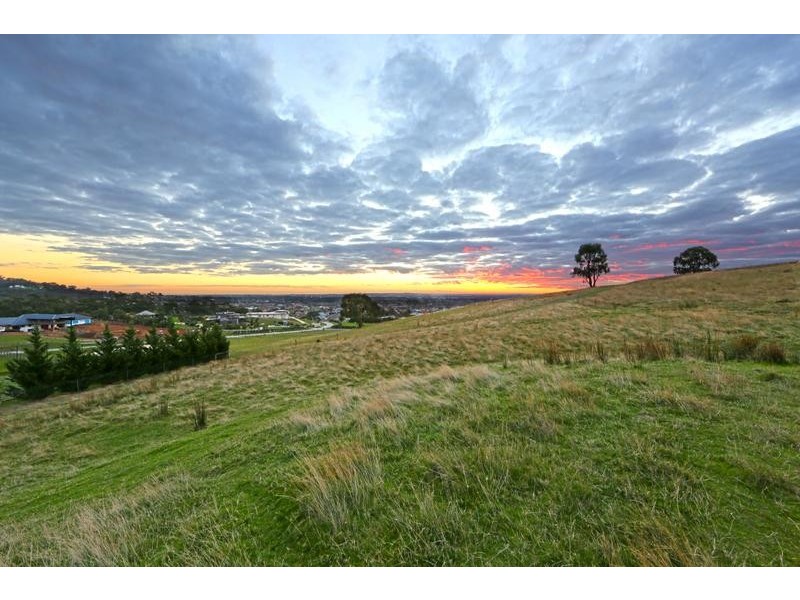 23 Logan Court, Lysterfield VIC 3156