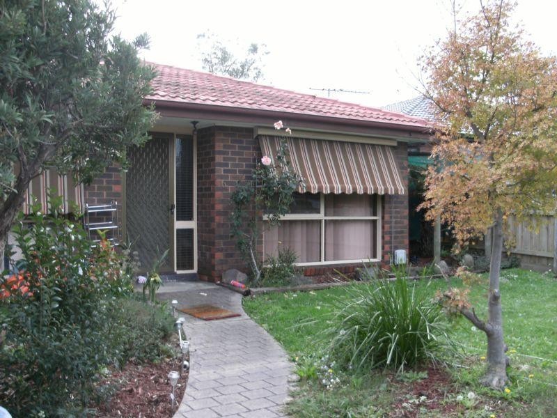 6 Denison Close, Rowville VIC 3178